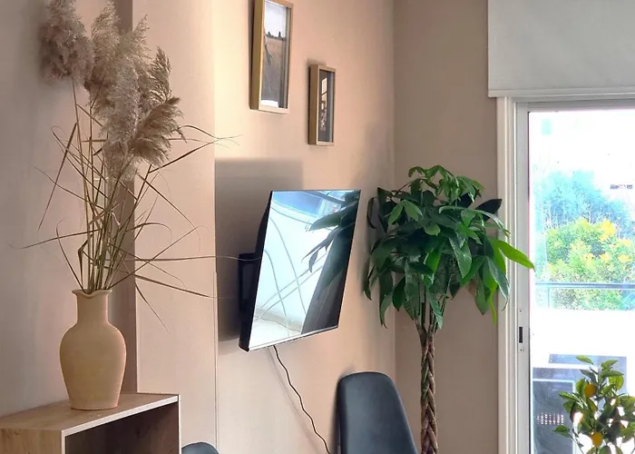 Apartment Spacious 3apt Combo, Fast Wifi, 5min Walk To *