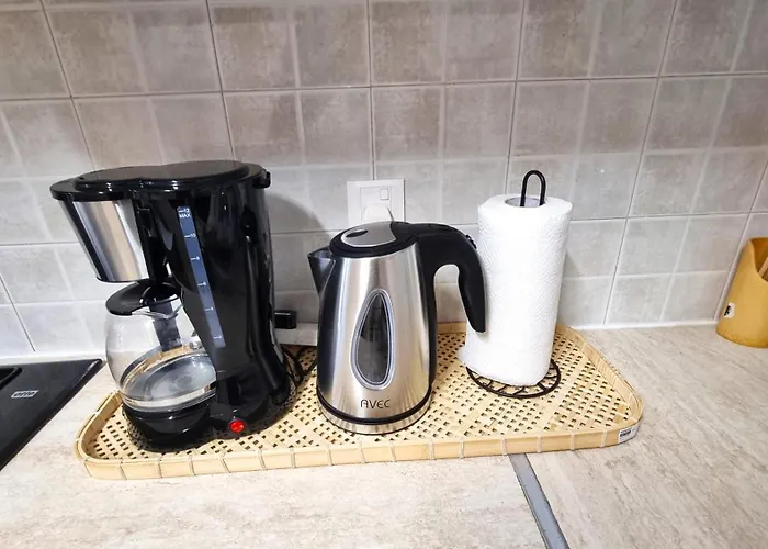 Spacious 3apt Combo, Fast Wifi, 5min Walk To Larnaca