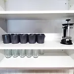 公寓 Spacious 3apt Combo, Fast Wifi, 5min Walk To